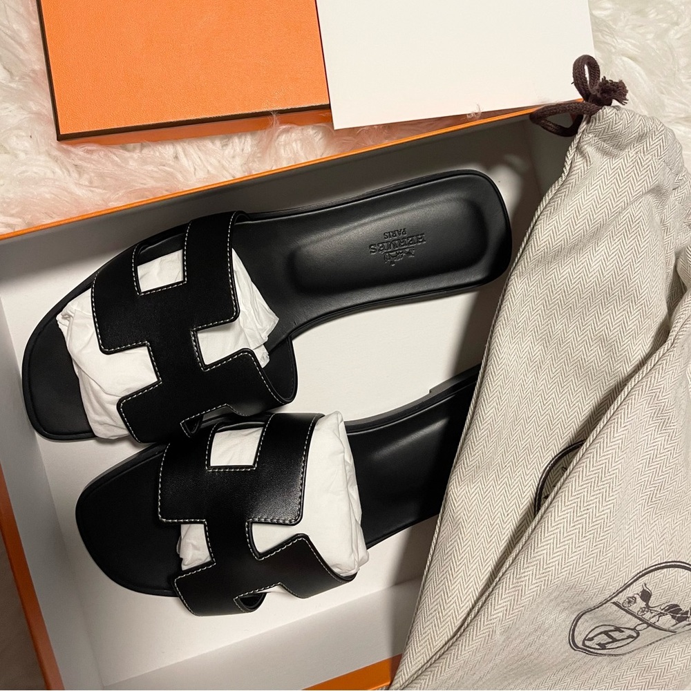 NWT NIB HERMES BLACK ORAN SANDAL